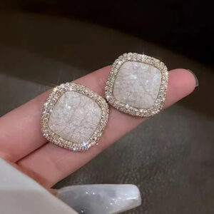 SHINY EARRINGS