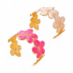 18K FLOWER BANGLE