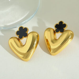 18K LOVE CLOVER STUDS BLACK