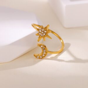 MOON STAR PRETTY RING